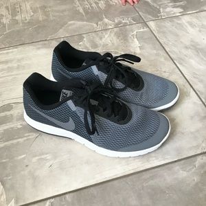 Nike size 8.5